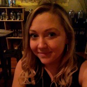 Meet your Posher, Robyn